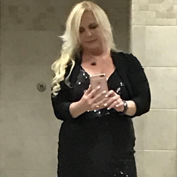 Meet your Posher, TJ - Picture 8 of 8